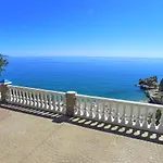 R1352 Pinomar D Villa